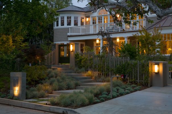 f-stairs-front-gate-evenningSM