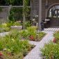 b-circle-garden-toward--half-pergolaSM thumbnail